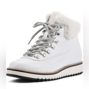 Women's White Mountain Booties.